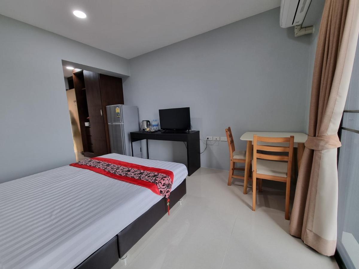 Tiara Place Bangkok Exterior photo